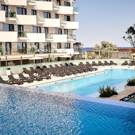 Maria Sea View Infinity Pools And Mamaia